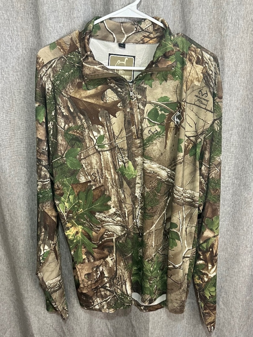 Realtree Camo 1/4 Zip Performance Hunting Pullover Shirt - Size Medium